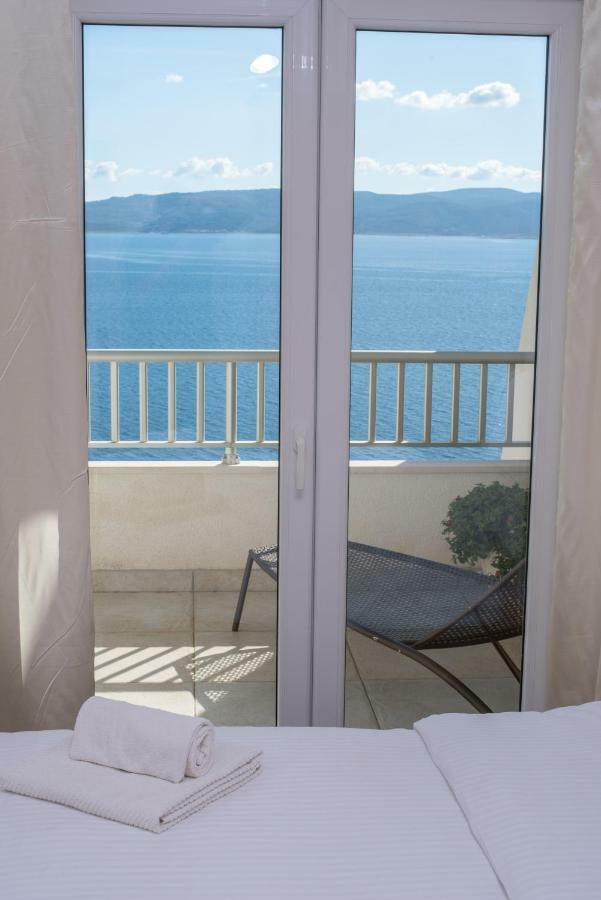 Apartments Vela Sollis Marusici  Eksteriør bilde