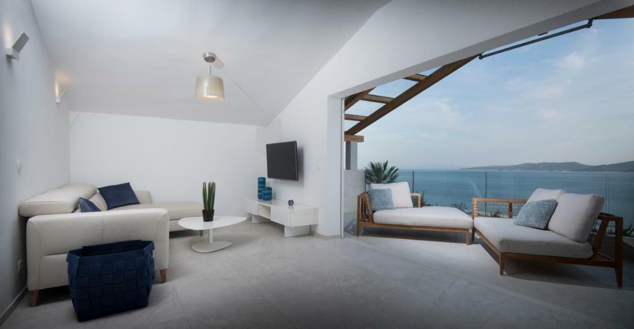 Apartments Vela Sollis Marusici  Eksteriør bilde